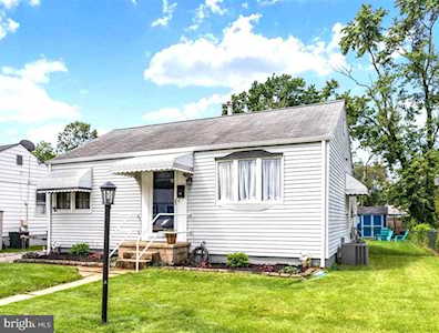 546 Munroe Circle Glen Burnie, MD 21061