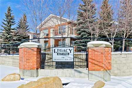 550 Prominence Rise SW #201 Calgary, AB T3H 5J1