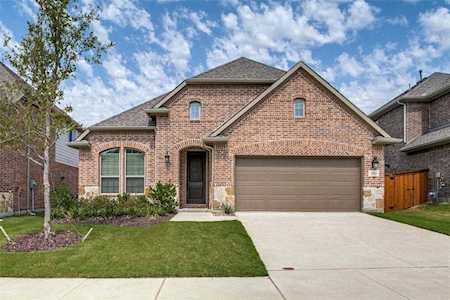 2313 Newton Lane Mckinney, TX 75071
