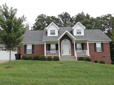 125 N Howard St Bardstown, KY 40004