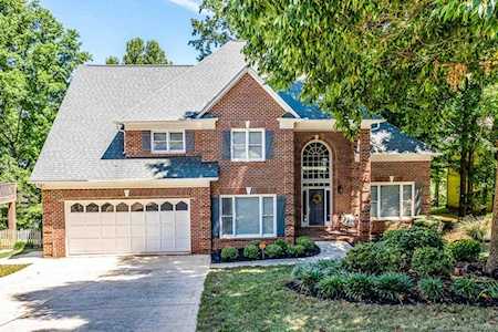 5124 Downing Creek Dr Charlotte, NC 28269