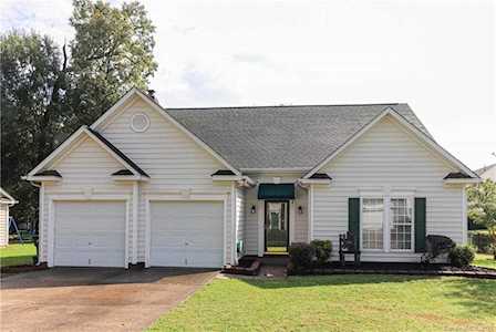 6311 Trevor Simpson Dr Indian Trail, NC 28079