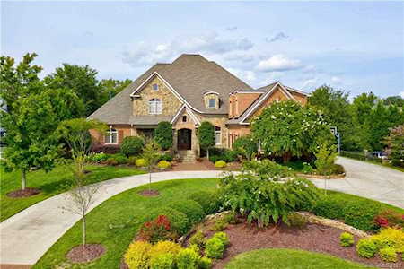 1635 Lookout Circle Waxhaw, NC 28173