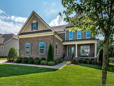 304 Pecan Ridge Ct Matthews, NC 28104