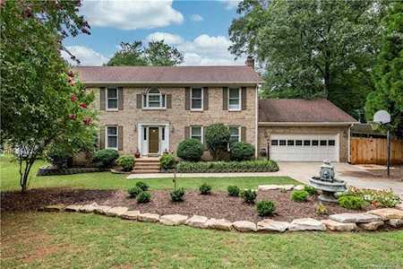 8308 Bellingham Ct Huntersville, NC 28078