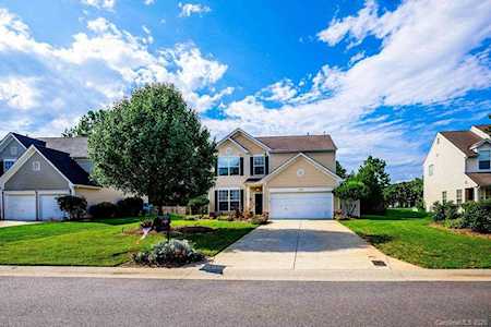 6070 Ironwood Ct Harrisburg, NC 28075