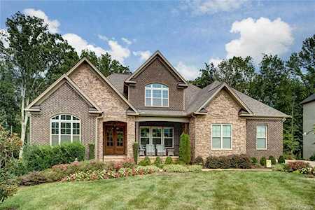 6318 Jepson Ct Charlotte, NC 28214
