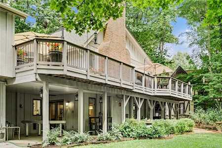 9411 Wood Valley Ln Charlotte, NC 28270