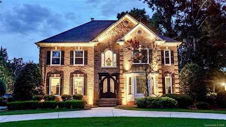 13100 Whisper Creek Dr Charlotte, NC 28277