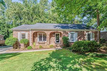 425 Morning Dale Rd Matthews, NC 28105
