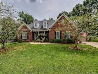 5349 Boulware Ct Charlotte, NC 28277