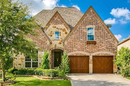 404 Rio Grande Drive Irving, TX 75039