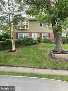 16509 Village Dr W Upper Marlboro, MD 20772