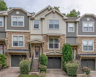 1068 Woodbury Falls Dr Nashville, TN 37221