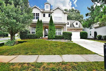 8434 Fairlight Dr Waxhaw, NC 28173
