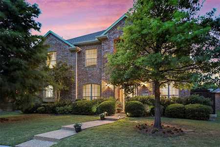 2064 Mustang Trail Frisco, TX 75033