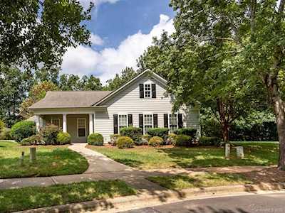 13016 Park Crescent Circle Pineville, NC 28134
