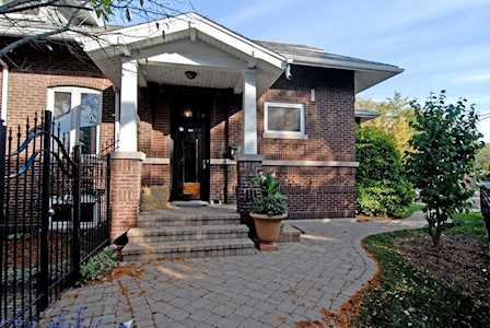 2860 W Giddings St Chicago, IL 60625