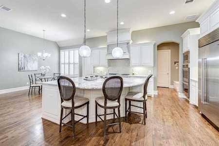 320 Montrose Lane Southlake, TX 76092