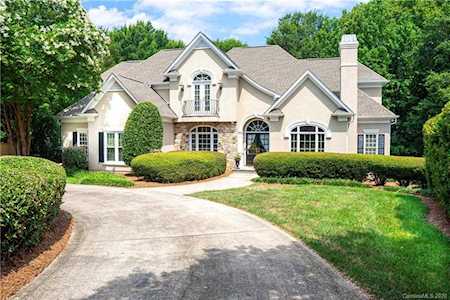 10405 Hadleigh Place Charlotte, NC 28210