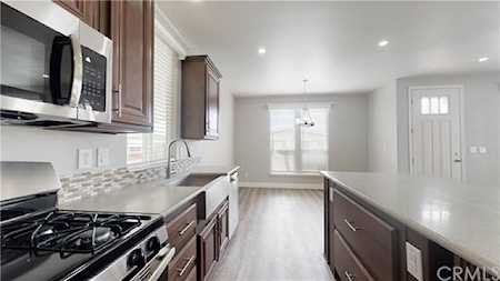 3595 Santa Fe Avenue #289 Long Beach, CA 90810