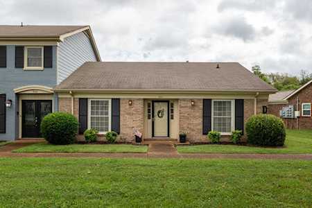 927 Todd Preis Dr Nashville, TN 37221