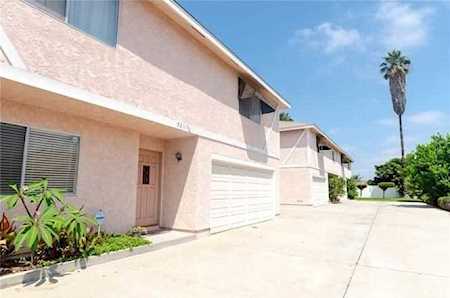 9211 1/2 Cedar Street Bellflower, CA 90706