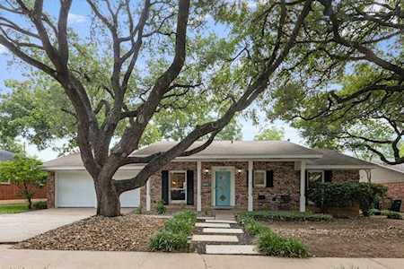 6709 Lexington Rd Austin, TX 78757