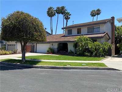 12556 Presnell Street Marina Del Rey, CA 90066