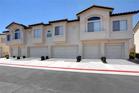 4811 Black Bear Rd #203 Las Vegas, NV 89149