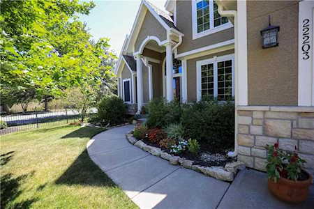 22203 W 58th St Shawnee, KS 66226