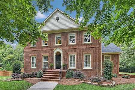 2200 Ashcliff Ln Charlotte, NC 28270