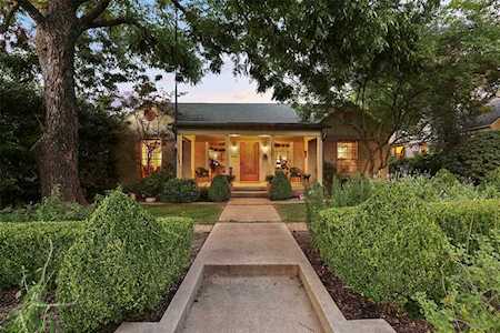726 Tenna Loma Court Dallas, TX 75208