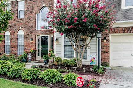 3548 Manor House Dr Charlotte, NC 28270