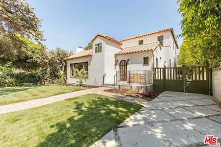 212 N Windsor Boulevard Los Angeles, CA 90004
