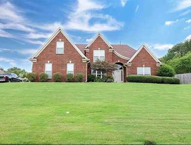 4172 Swan Hill Dr Lakeland, TN 38002