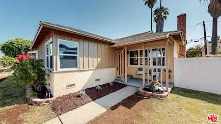 11808 Spinning Avenue Hawthorne, CA 90250