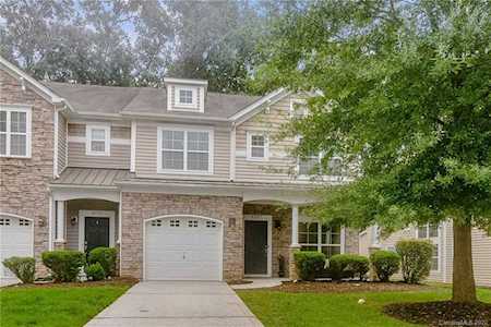 4737 Craigmoss Ln Charlotte, NC 28278