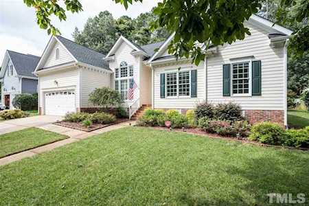 105 Norwalk Street Holly Springs, NC 27540