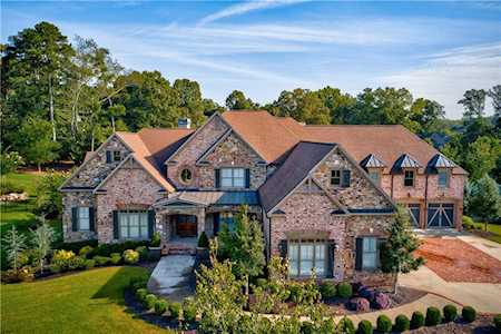 810 King Estates Drive Roswell, GA 30075