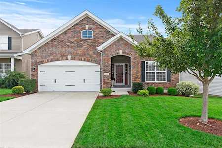 208 Wyndtrace Ct Lake St Louis, MO 63367