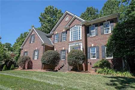 1316 Golden Ridge Rd Lake Wylie, SC 29710