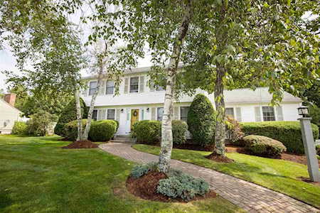 126 Fleming St Manchester, NH 03104