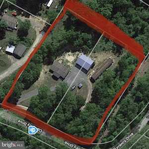 461 & 463 Currency Bunker Hill, WV 25413