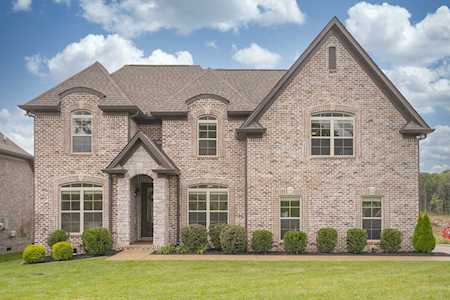 766 Rolling Creek Dr Mount Juliet, TN 37122