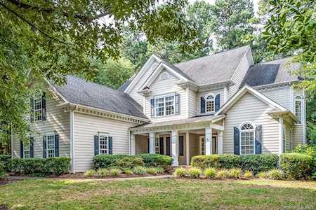 4392 Rustling Woods Dr Denver, NC 28037