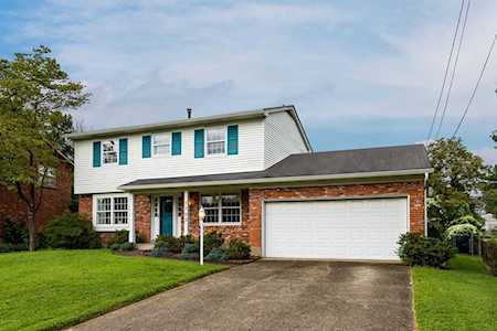 7702 Brownwood Dr Louisville, KY 40218