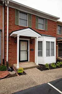 116 Gardiner Lake Rd #116 Louisville, KY 40205