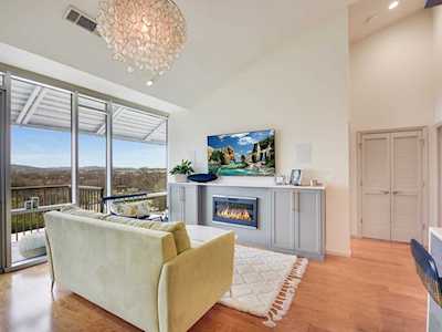 1600 Barton Springs RD #1607 Austin, TX 78704