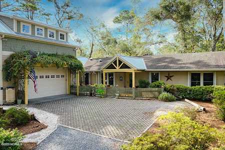 307 Park Ave Ext Southport, NC 28461
